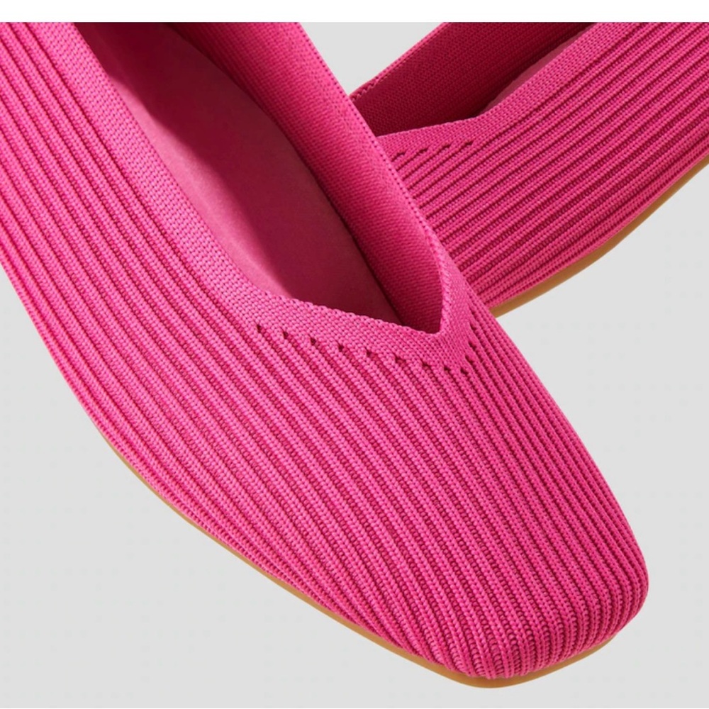 Women's Pink Ribbed Ballet Flats - Picture 3 of 5